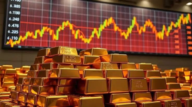 Commodity Market Outlook: Gold Steady, Crude Oil Volatile; Key Trends Traders Should Watch Tomorrow