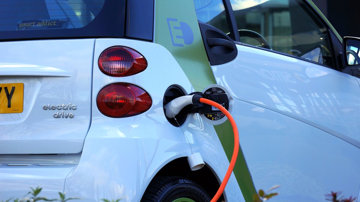 India Targets 5 Crore Electric Vehicles on Road by 2030